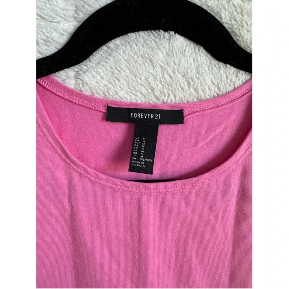 Pink Crop Top - Picture 3 of 3